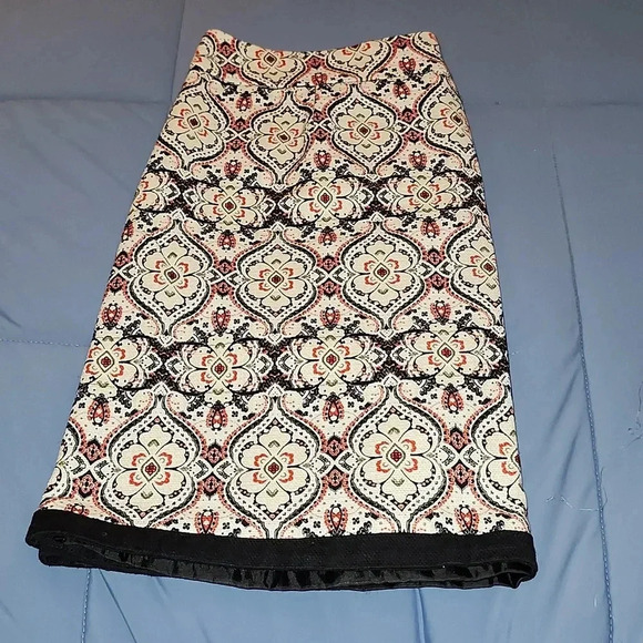 CATO Skirt with Zipper Size 10 - Picture 6 of 6